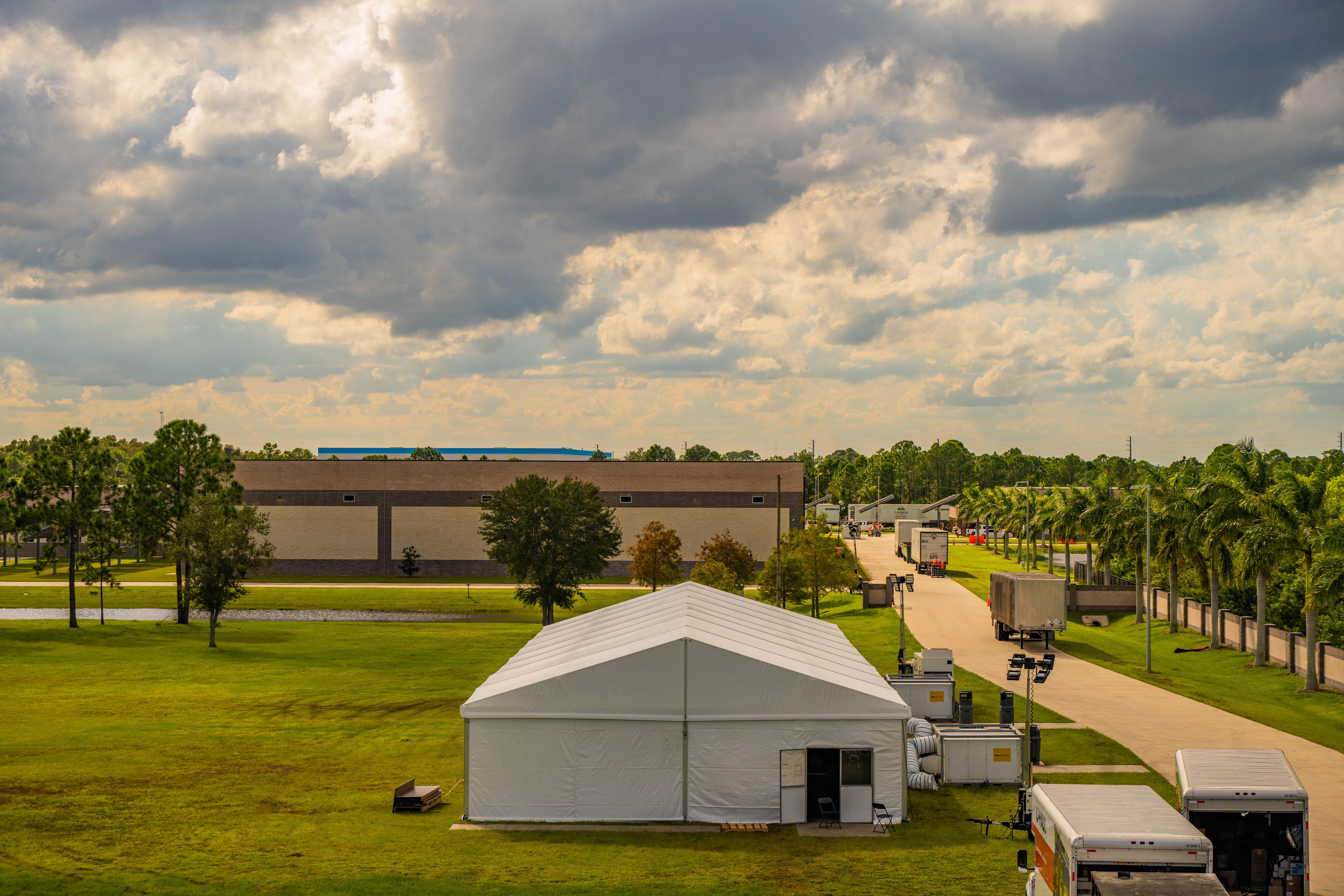 Lodging Solutions and Industrial Tent Systems Hurricane Ian Recovery Project Highlight - Industrial Tent Structure